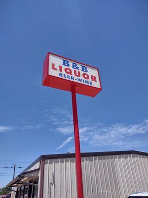 B & B Liquor Store