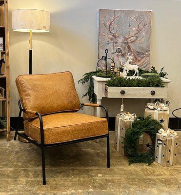 Small furniture and lamps.