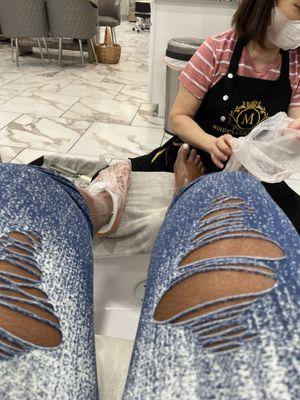 Hanging with the girls getting pedicures