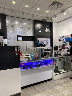 Affordable Technology Repairs - Town Square