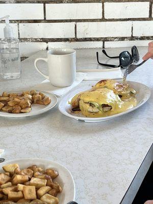 Charlie's Restaurant