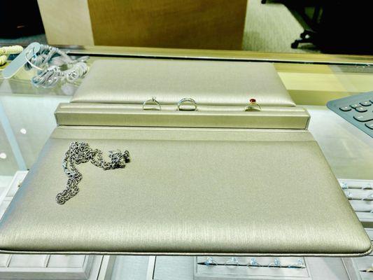 Cleaning my silver necklace & resizing my Oval Ruby gold ring OuiOui.