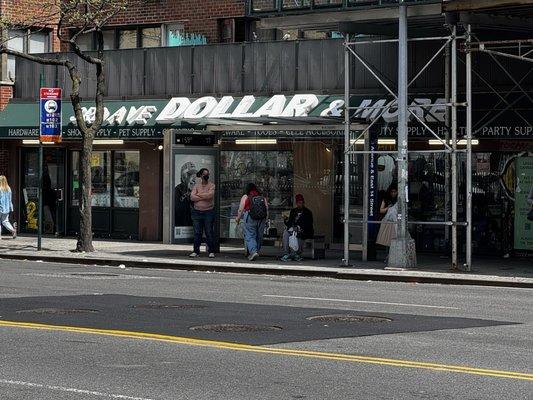 3rd Avenue Dollar & More