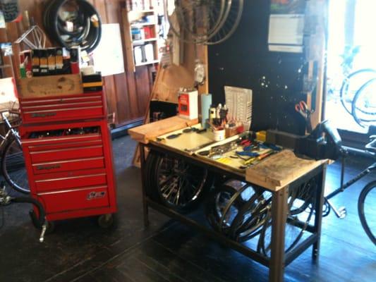 Green Light Bicycle Shop