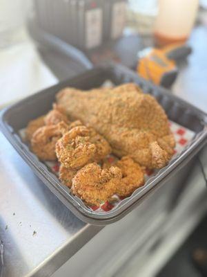 Fried shrimp and catfish