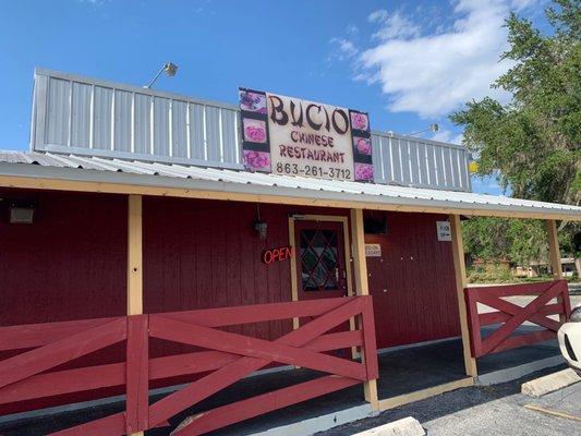 Bucio’s Chinese Restaurant