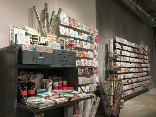 Ecru Modern Stationer