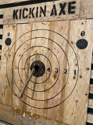 Kickin’ Axe