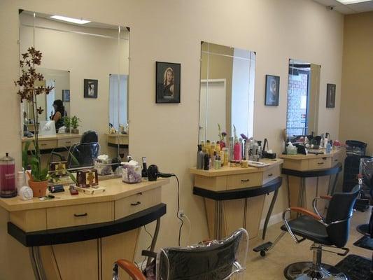 Sparkles Beauty Salon