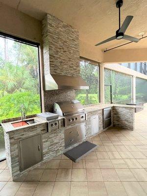 Outdoor Kitchens of SW Florida