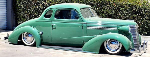 BEAUTIFUL classic car!