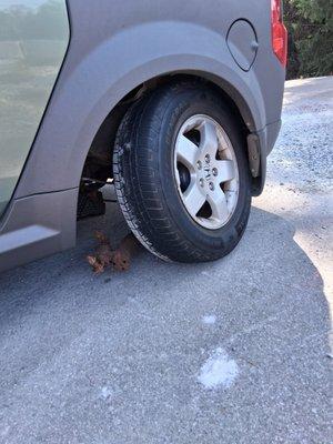 Things fell out while driving this car. Dangerous!