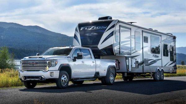 2 Vets & A Diesel Transport