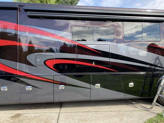 Jimmy's Detail & More