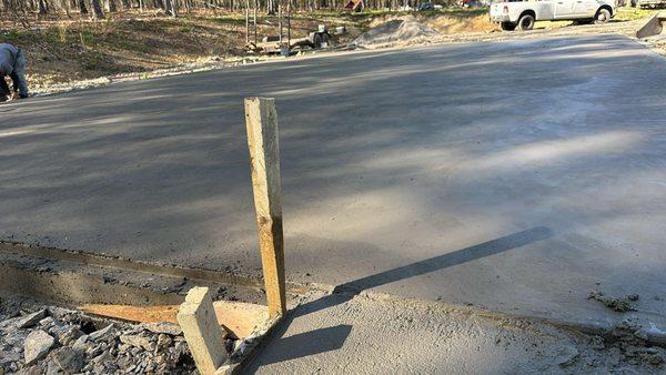 Concrete J & R Service's