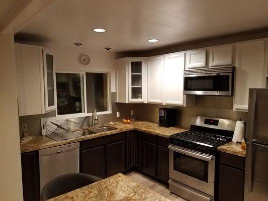 Xacto Paint and Services