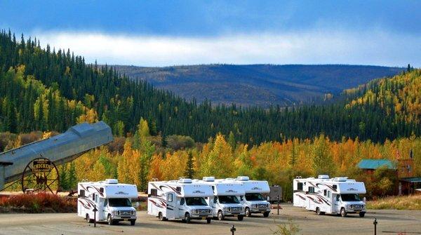 Chicken Gold Camp & Outpost