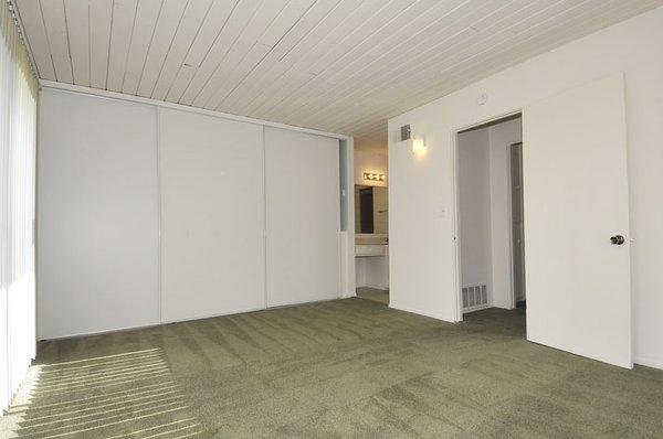 Mountain View Apartments