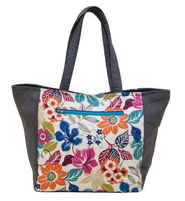 Handmade bag with pockets.