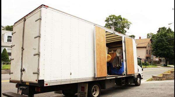 Fleet Street Trucking & Moving