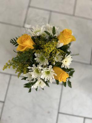 Fay's Flowers & Gifts