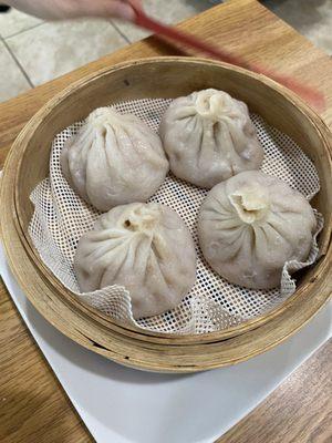Soup dumplings