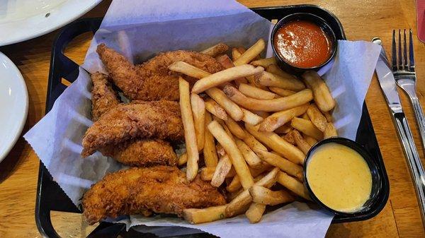 Austins Bar & Grill
