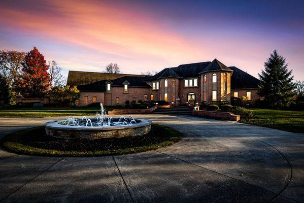 Lara Luxury Group - eXp Realty