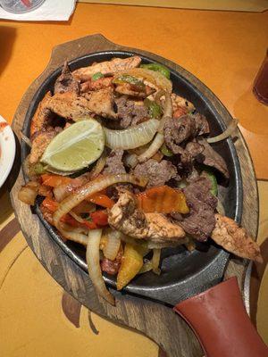 Nando's Mexican Cafe