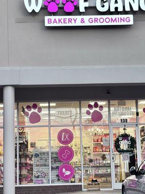 Woof Gang Bakery & Grooming