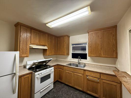 Big Brothers Junk Removal & Landscaping