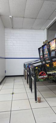 Birdies Wash & Dry Laundry