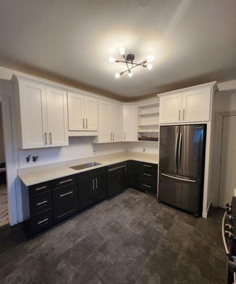 CB Custom Tile & Carpentry