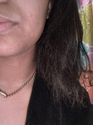 MY HAIR IS FRIZZ ASFFFF HATE THIS LADY BOUTTA USE ABD REPORT HER TO THE BBB