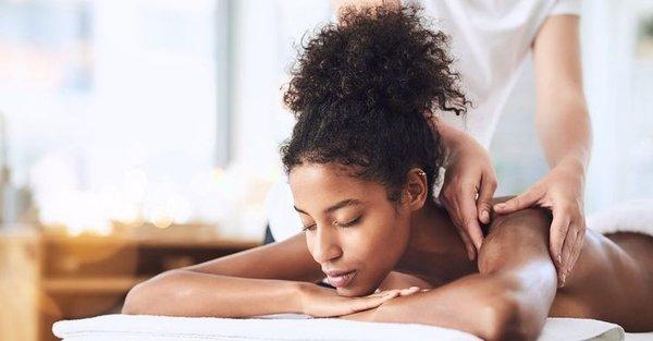 First Class Massage Lymph