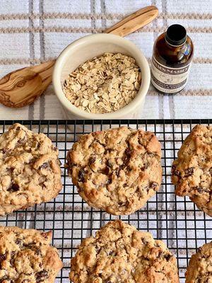 Oatmeal Raisin Cookies