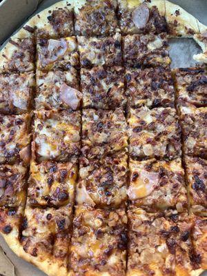 Perfect square cut Large Pizza - Bacon Lovers