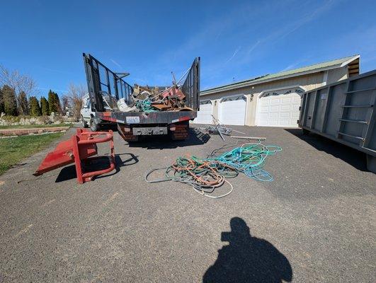 Cris's Junk Hauling and Services