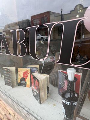 Fabulosity Antiques And Wondrous Things