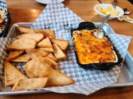 Crab dip and pita