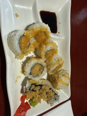 Spicy Yellowtail roll