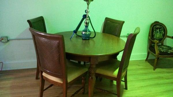 Green Leaf Hookah Lounge and Cafe