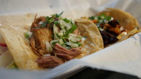 Tacos, de Carnitas y Al Pastor