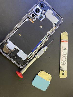 Fast affordable phone repair service