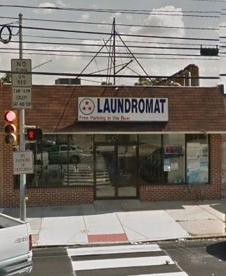 The front of the laundromat. Extra parking in back.