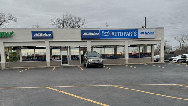 Pevely Plaza Auto Parts