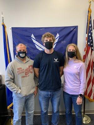 Airmen Way and family