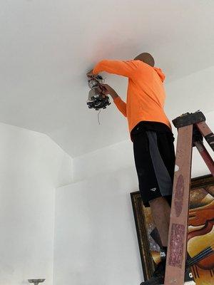 E & Y Painting Multiservices