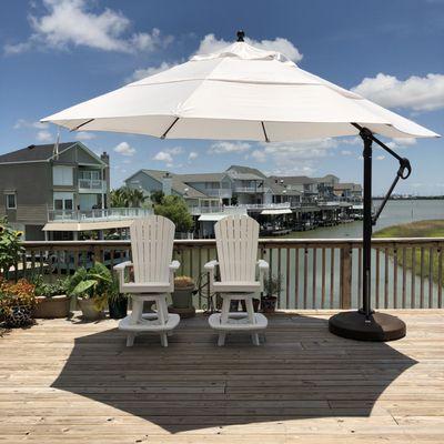 13' Galtech Cantilever with the Oasis Rolling Base and Great Bay swivels chairs by Finch. Over 27 colors available.