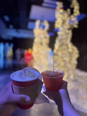 Hot cocoa and cranberry